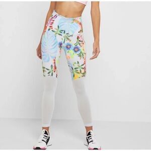 NIKE NWT Power Victory Workout Pants